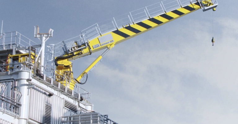 On- & Offshore cranes